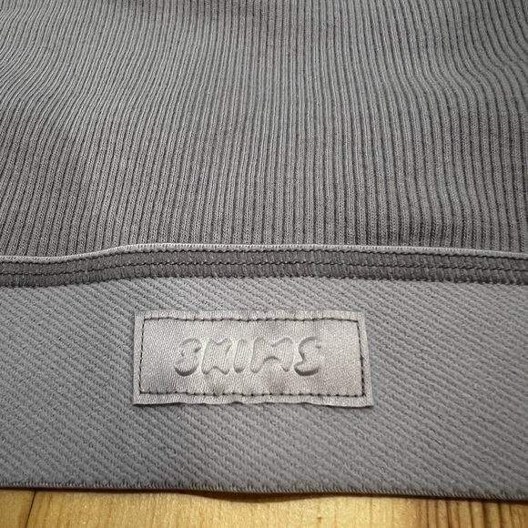 SKIMS Ribbed Bralette - Picture 2 of 4